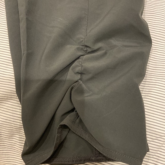 Size 8 Eddie Bauer Hiking Trousers Pants - Picture 6 of 6